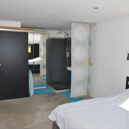 A Villetelle, 20 Mn Des Plages Villa