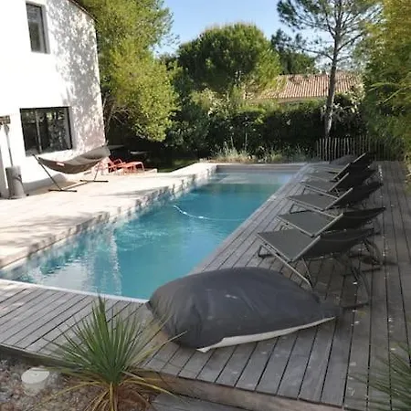 A Villetelle, 20 Mn Des Plages